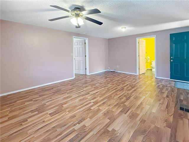 1711 W Cline Road, Clarksville, AR 72830