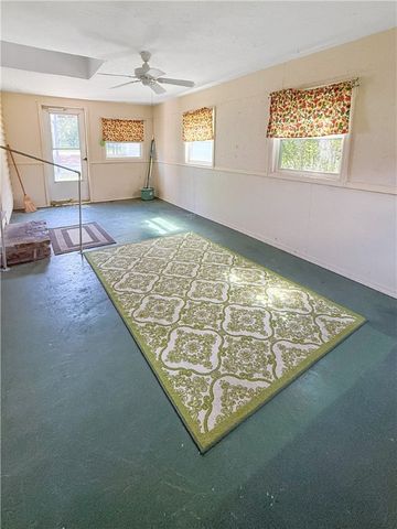 1711 W Cline Road, Clarksville, AR 72830