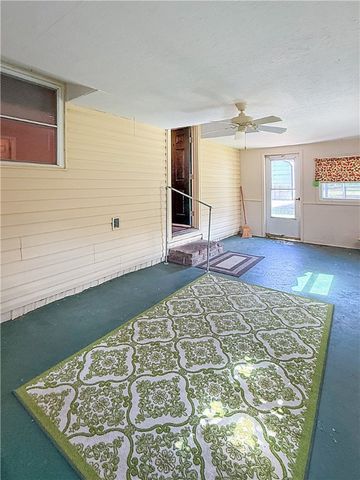 1711 W Cline Road, Clarksville, AR 72830