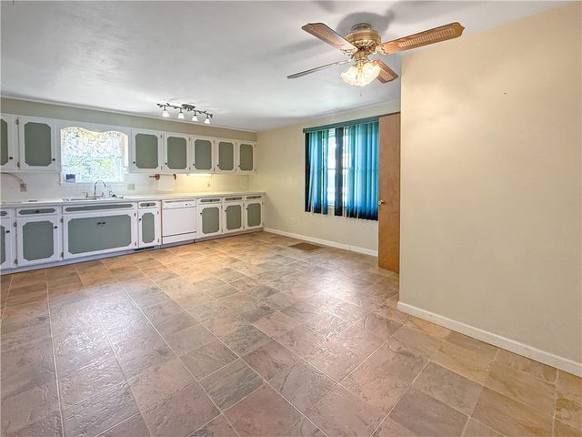 1711 W Cline Road, Clarksville, AR 72830