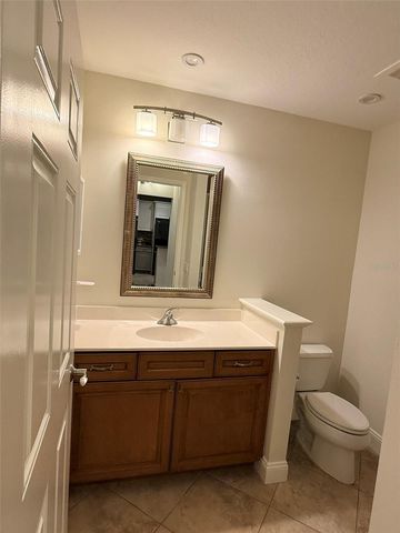 7702 LAKE VISTA COURT 303, Lakewood Ranch, FL 34202