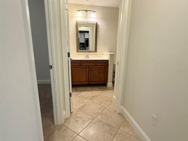 7702 LAKE VISTA COURT 303, Lakewood Ranch, FL 34202