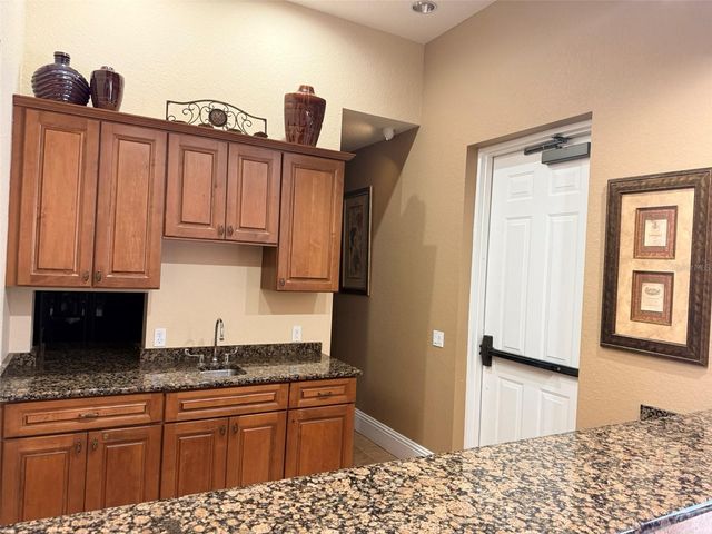 7702 LAKE VISTA COURT 303, Lakewood Ranch, FL 34202