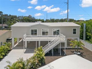 6924 AMERICANA DRIVE NE 167, St Petersburg, FL 33702
