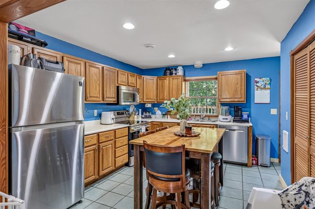 2423 S 40th Avenue, Shelby, MI 49455
