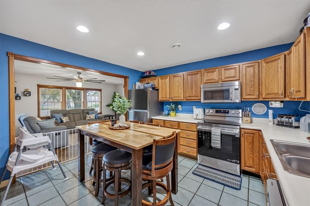 2423 S 40th Avenue, Shelby, MI 49455