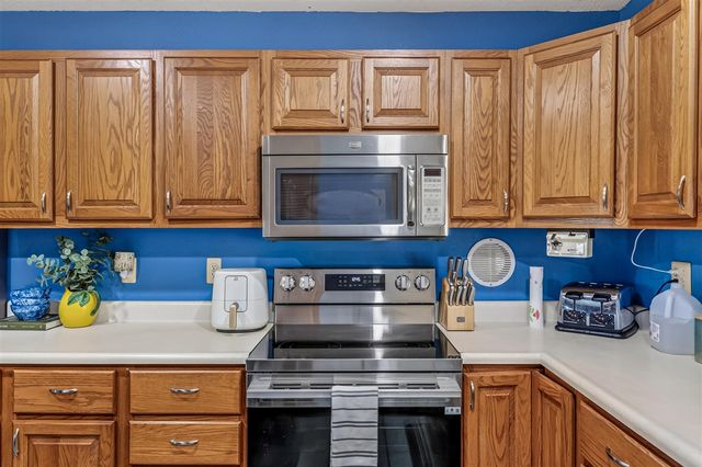 2423 S 40th Avenue, Shelby, MI 49455