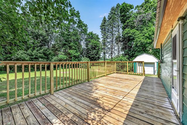 2423 S 40th Avenue, Shelby, MI 49455
