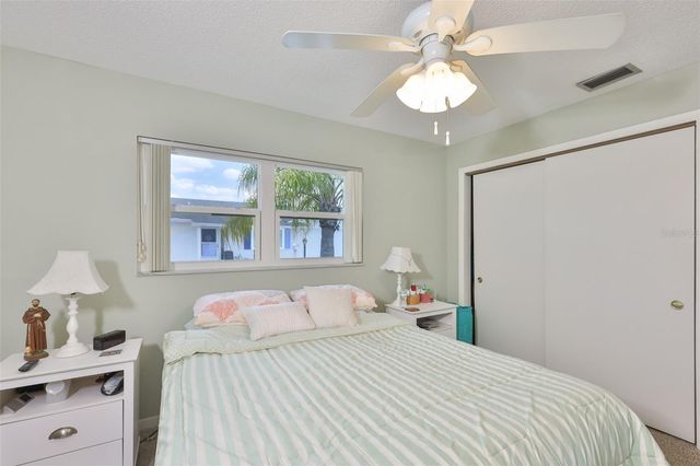 700 RUTGERS PLACE, Sun City Center, FL 33573
