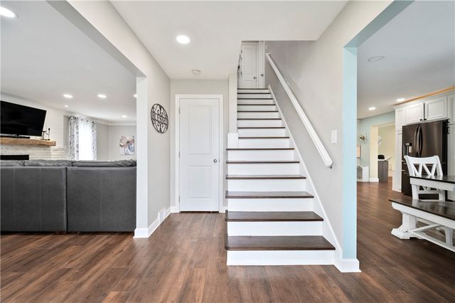 1217 Old Leechburg Road, Plum Boro, PA 15239