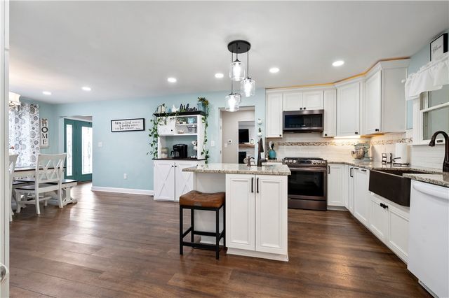 1217 Old Leechburg Road, Plum Boro, PA 15239