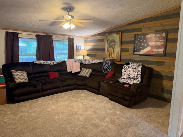 2384 McWhorter Road, London, KY 40741