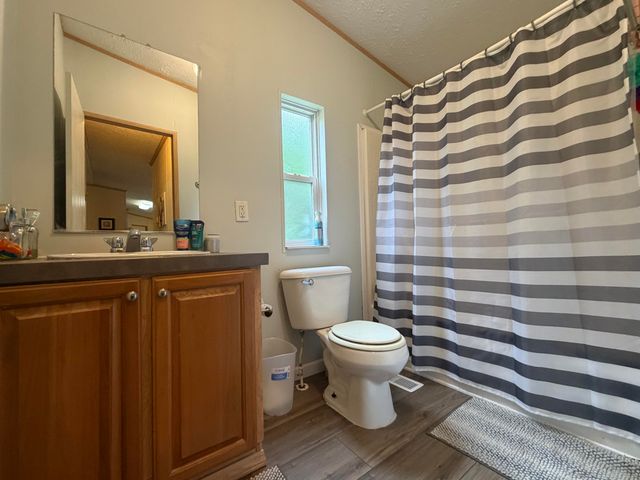 2384 McWhorter Road, London, KY 40741
