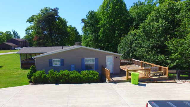 2384 McWhorter Road, London, KY 40741