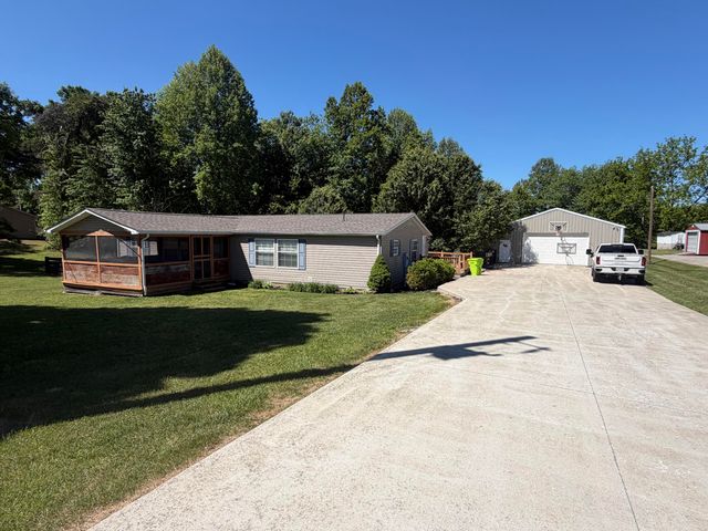 2384 McWhorter Road, London, KY 40741