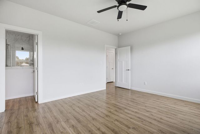 103 Waianae CT, Bastrop, TX 78602