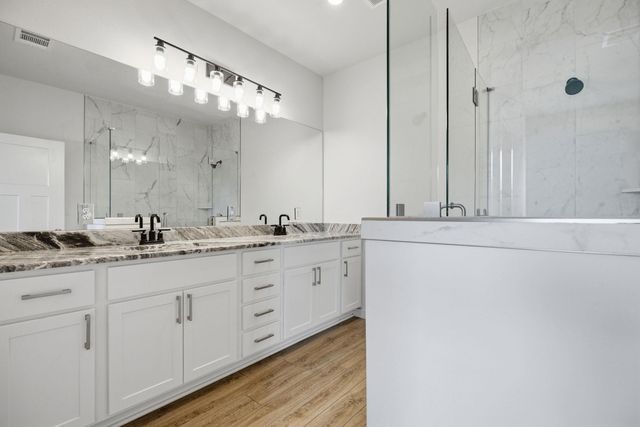 103 Waianae CT, Bastrop, TX 78602