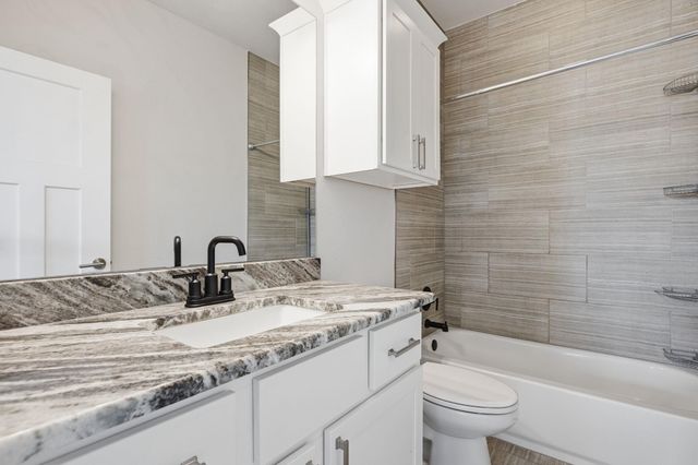 103 Waianae CT, Bastrop, TX 78602