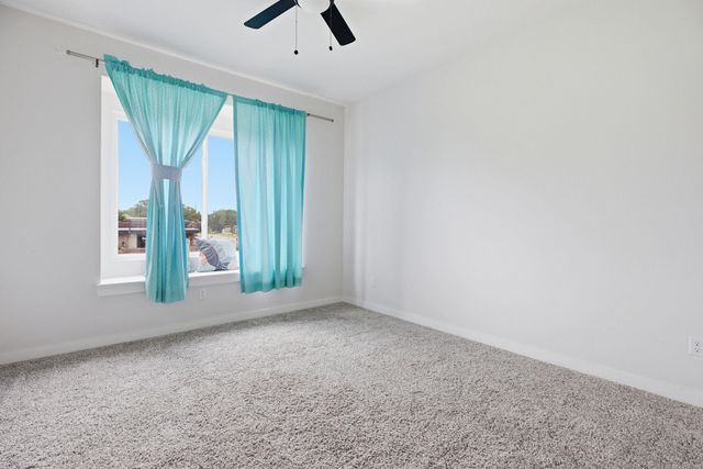 103 Waianae CT, Bastrop, TX 78602