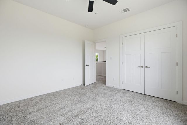 103 Waianae CT, Bastrop, TX 78602