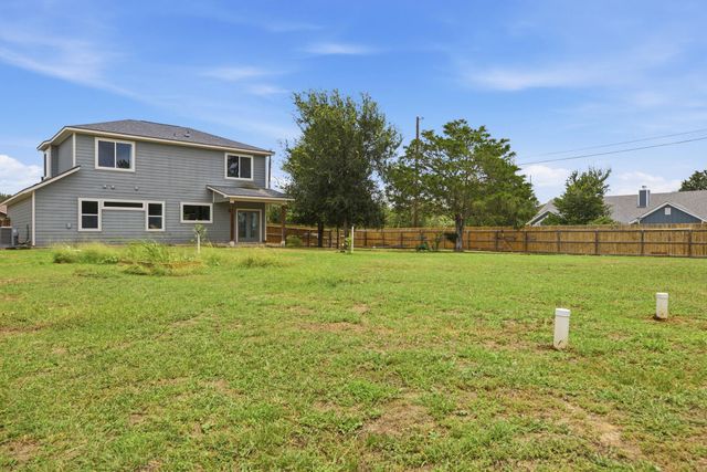 103 Waianae CT, Bastrop, TX 78602