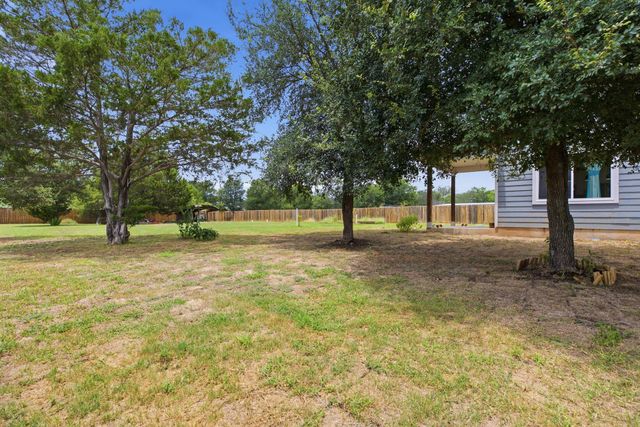 103 Waianae CT, Bastrop, TX 78602