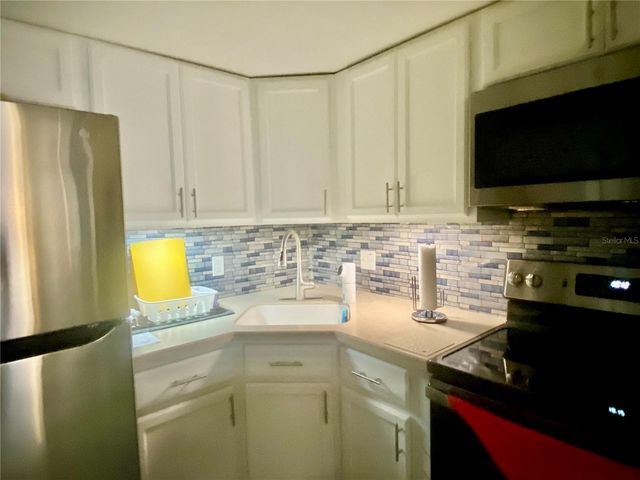 3845 S LAKE DRIVE 191, Tampa, FL 33614