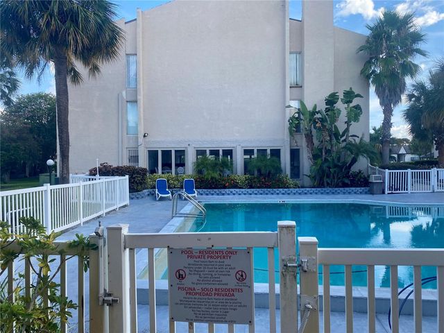 3845 S LAKE DRIVE 191, Tampa, FL 33614