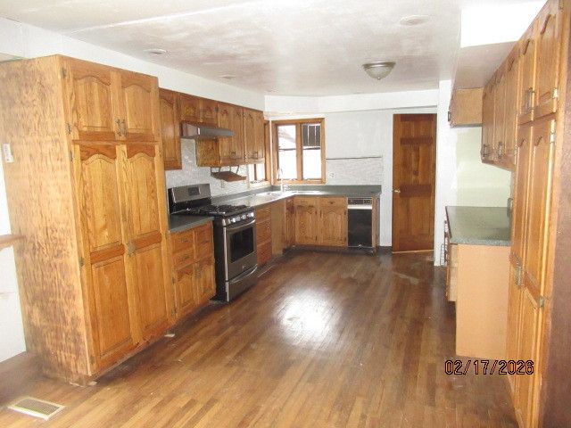 15636 N Squire Lane, Mt Vernon, IL 62864