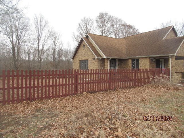 15636 N Squire Lane, Mt Vernon, IL 62864