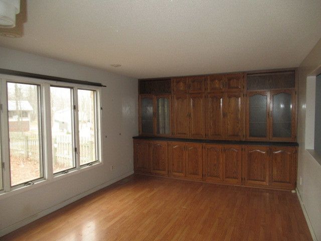 15636 N Squire Lane, Mt Vernon, IL 62864