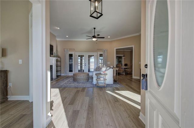 264 Boone Ford SE Road, Calhoun, GA 30701