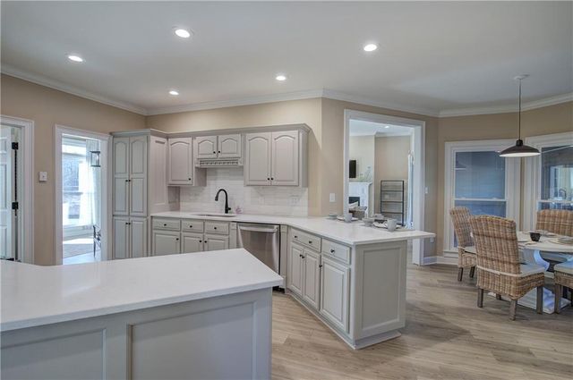 264 Boone Ford SE Road, Calhoun, GA 30701