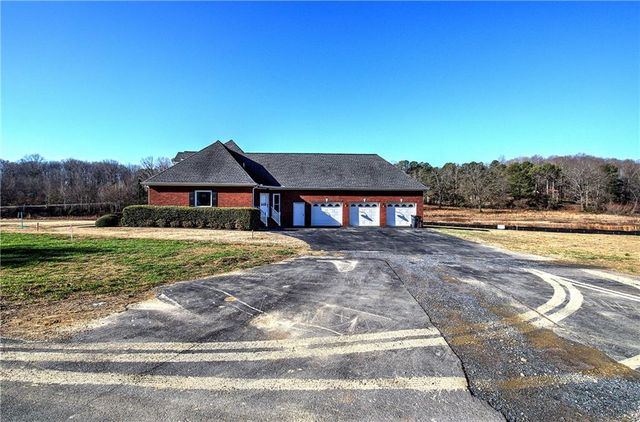 264 Boone Ford SE Road, Calhoun, GA 30701