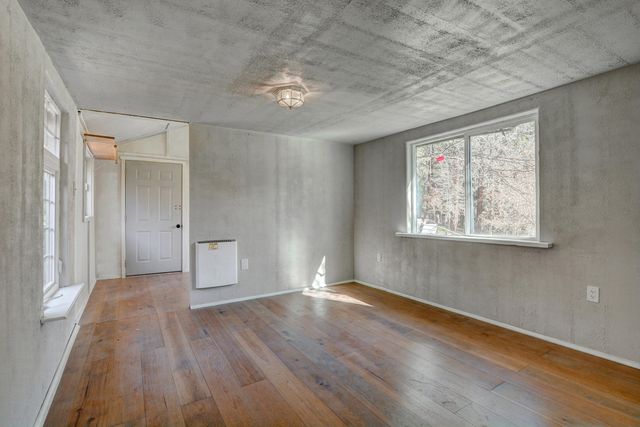 5492 Highway 227, Trail, OR 97541