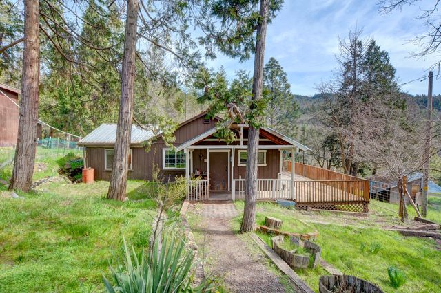 5492 Highway 227, Trail, OR 97541