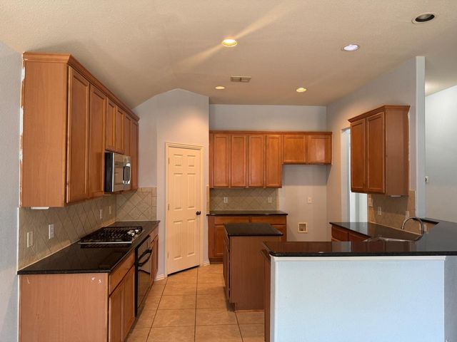 1326 Greenhaven Drive, Garland, TX 75043