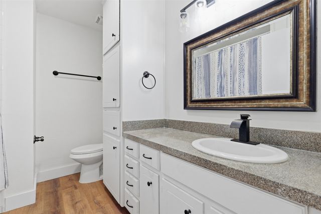 318 NE Michael Drive, Burleson, TX 76028