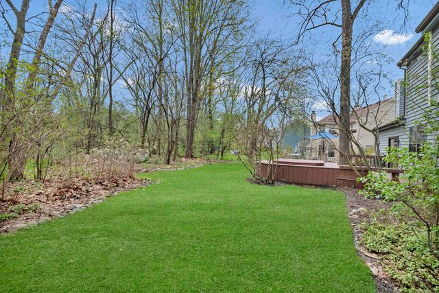 713 Hackberry Court, Bartlett, IL 60103