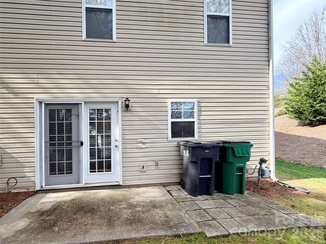 10968 Princeton Village Drive, Charlotte, NC 28277