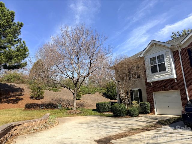 10968 Princeton Village Drive, Charlotte, NC 28277