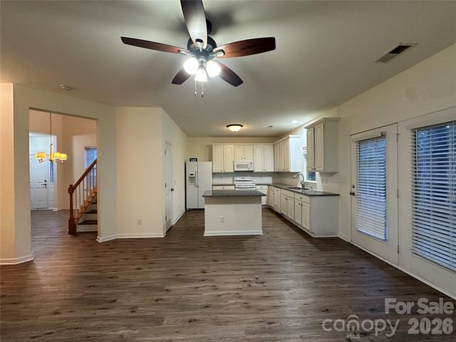 10968 Princeton Village Drive, Charlotte, NC 28277