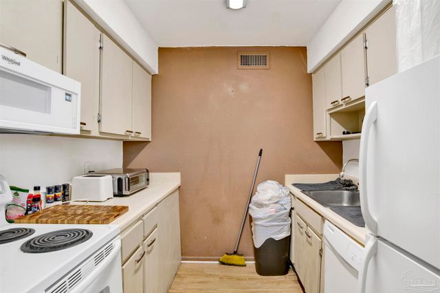 600 Scenic Hwy 306, Pensacola, FL 32503