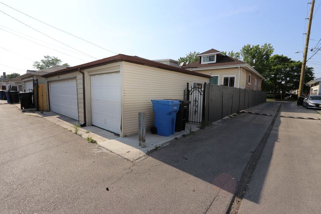 4617 W Montana Street, Chicago, IL 60639