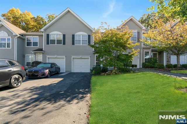 489 Green Mountain Road, Mahwah, NJ 07430