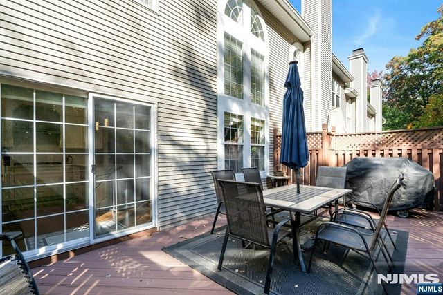 489 Green Mountain Road, Mahwah, NJ 07430