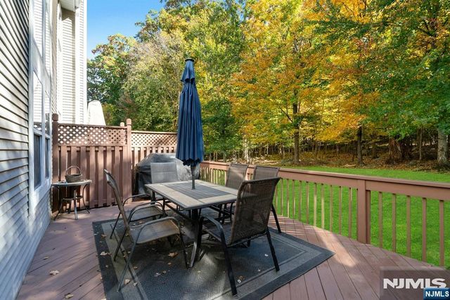 489 Green Mountain Road, Mahwah, NJ 07430