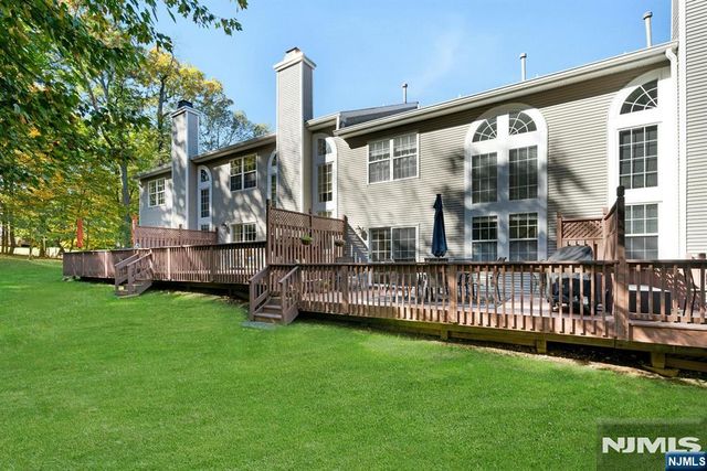 489 Green Mountain Road, Mahwah, NJ 07430