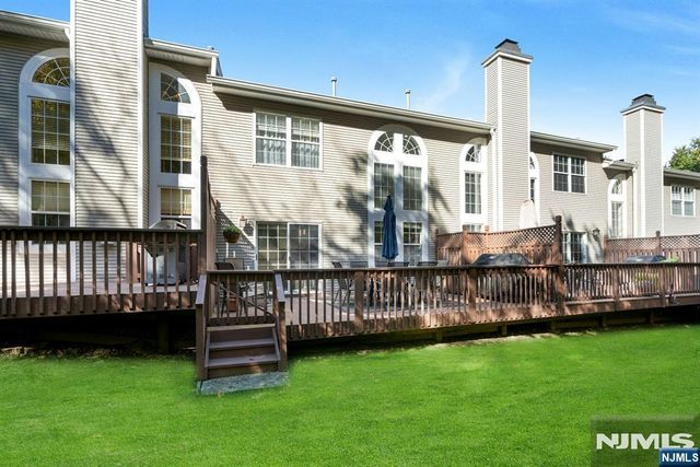 489 Green Mountain Road, Mahwah, NJ 07430