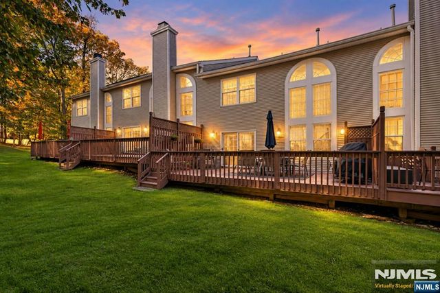 489 Green Mountain Road, Mahwah, NJ 07430
